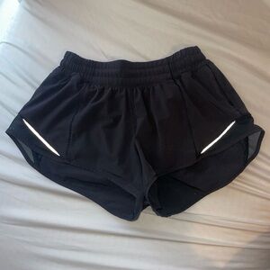 Hotty Hot Low-Rise Short 2.5”